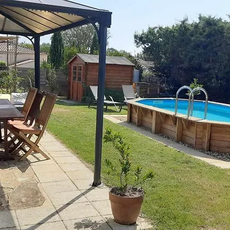 La Milo - Maison De 6personnes #clim #piscine #citéemédiévale Сasa de vacaciones *