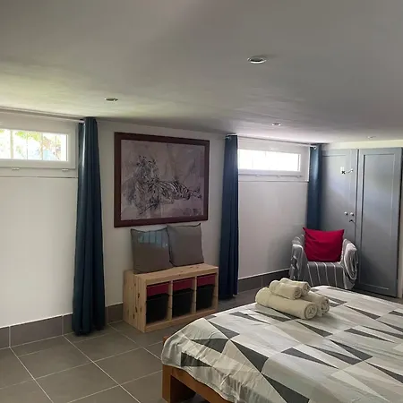 Casa de Férias La Milo - Maison De 6personnes #clim #piscine #citeemedievale *